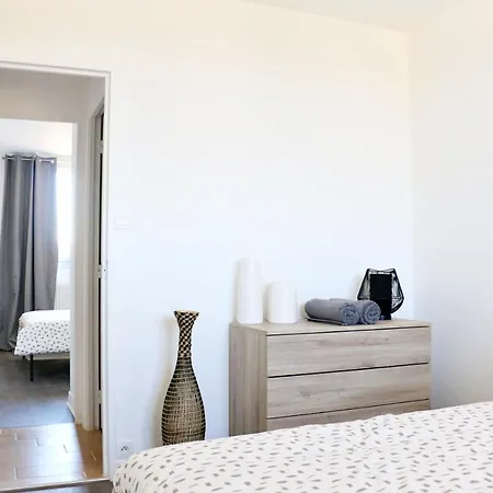 T4 Pro Groupes - 5min Airbus - 6pers - Parking Appartamento *